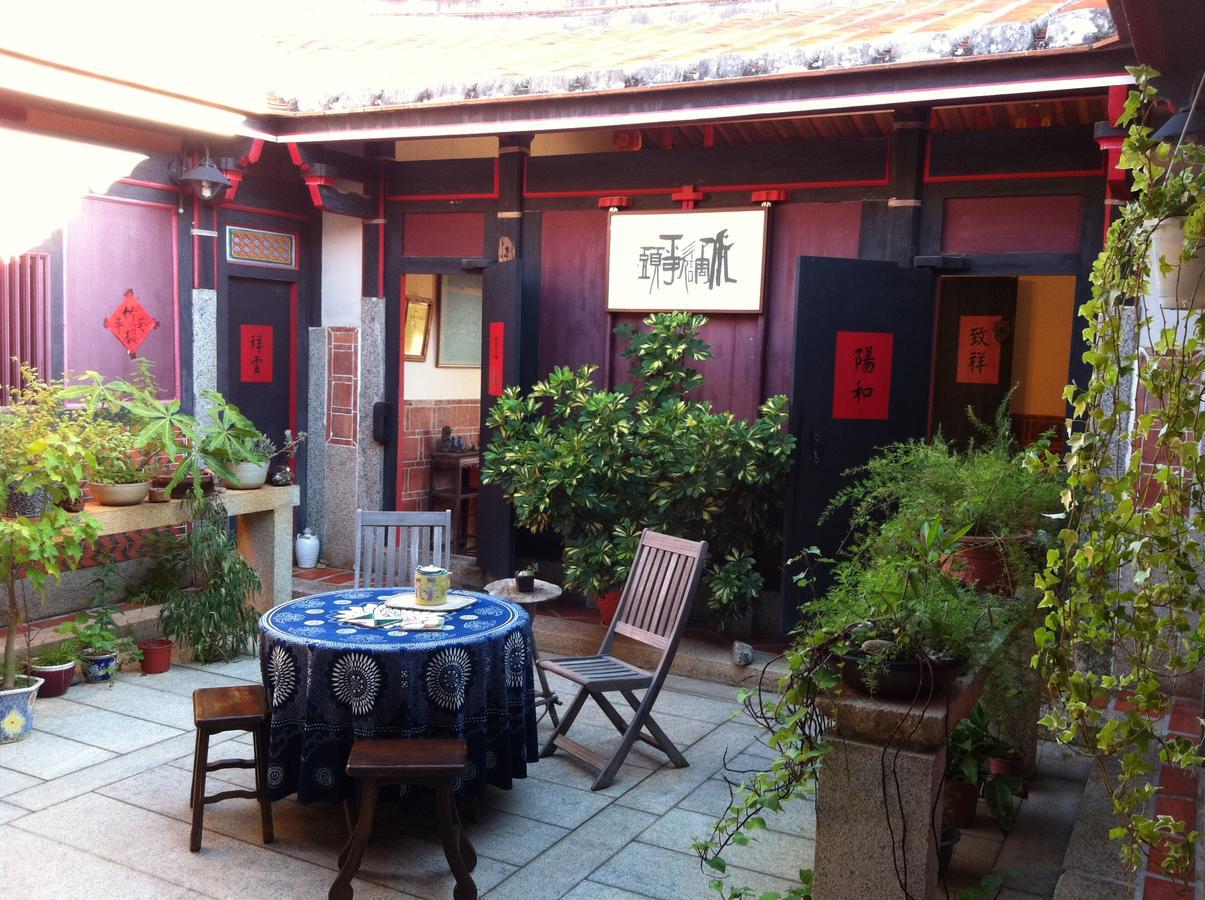 Grace Homestay Цзиньчэн Экстерьер фото